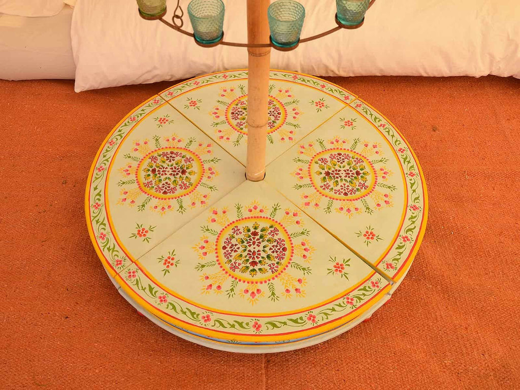 4 quarters hand painted Indian table - Aqua and pink