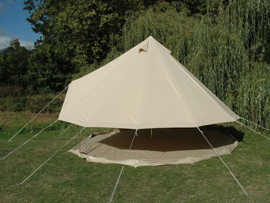 Side view of a 4m ultimate bell tent