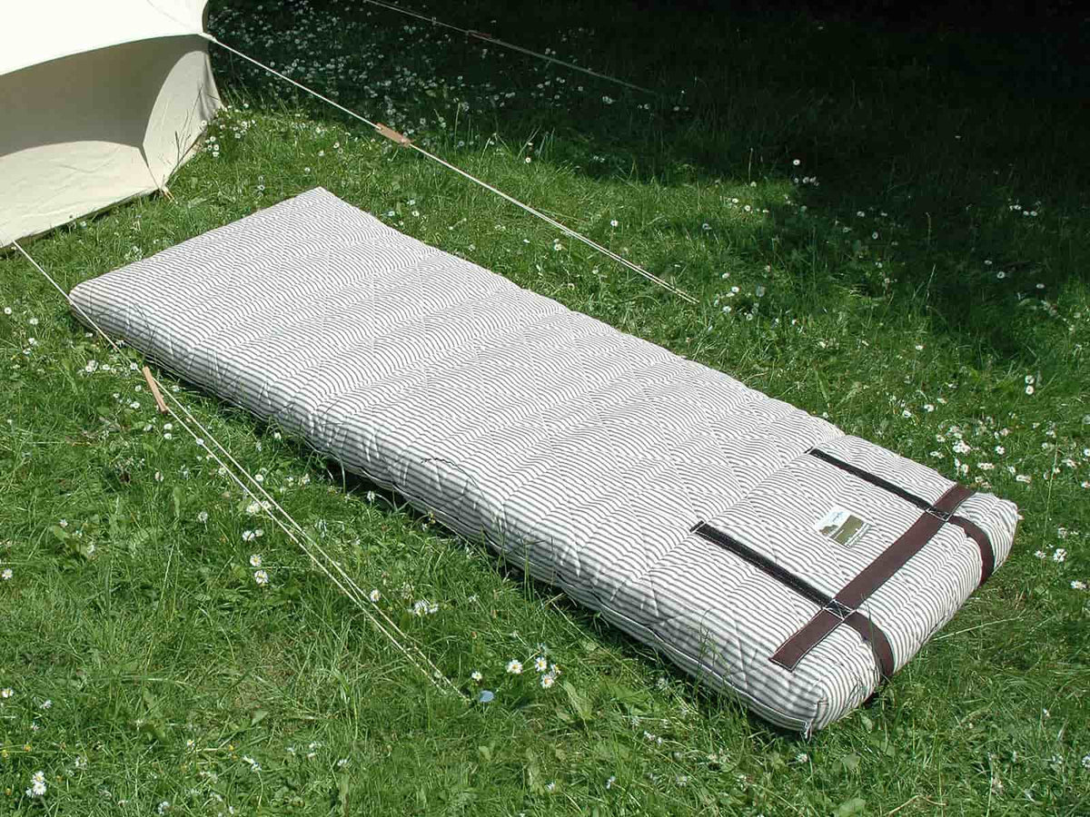 アウトドア寝具 SOMABITO SOMATRIVAL COTTOTOWEL Camping with Soul Naturalmat (Kids) • Organic Camp Bed - Bell Tent UK