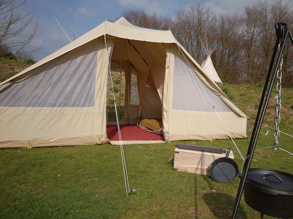 Two door touareg deluxe tent with sewn-in ground sheet