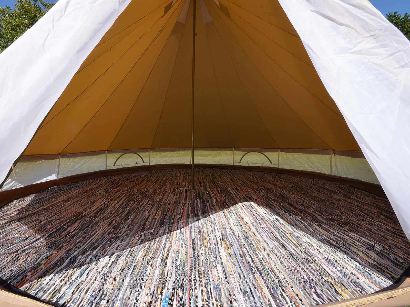 Bell tent outlet flooring