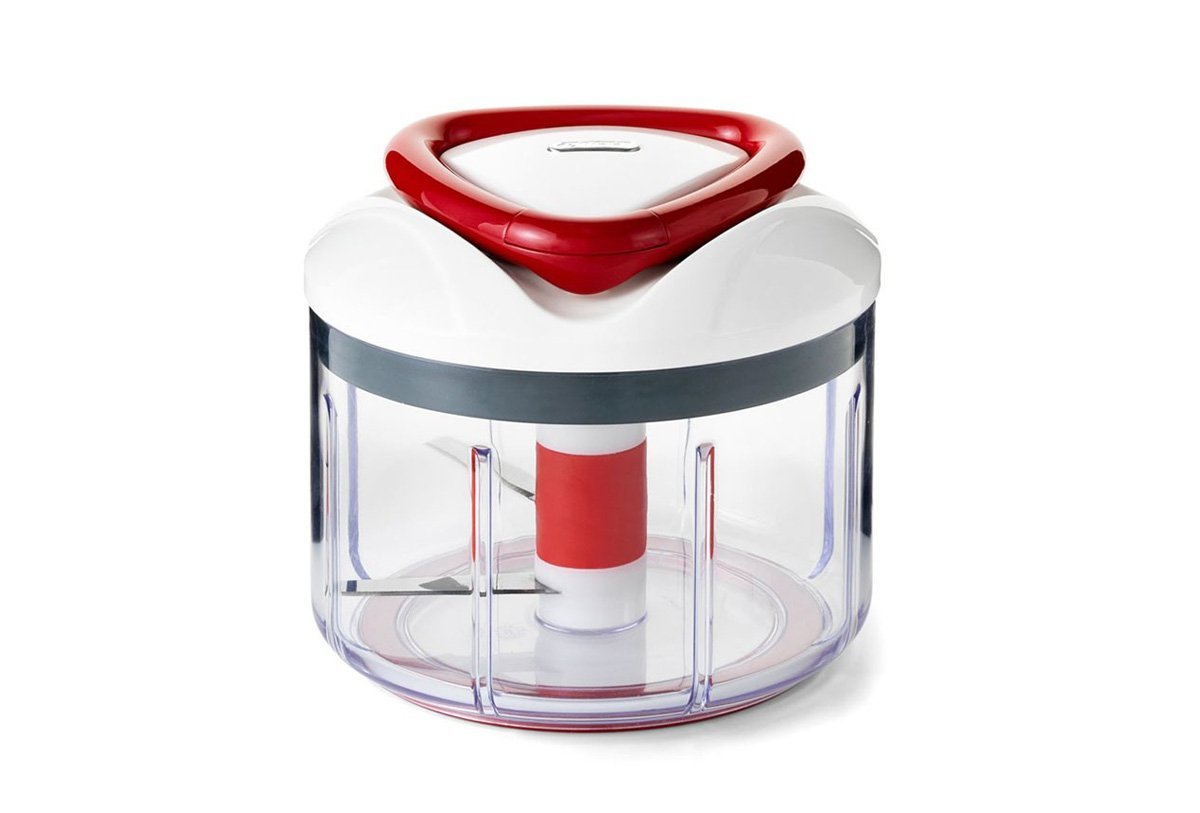 Easy pull manual food processor