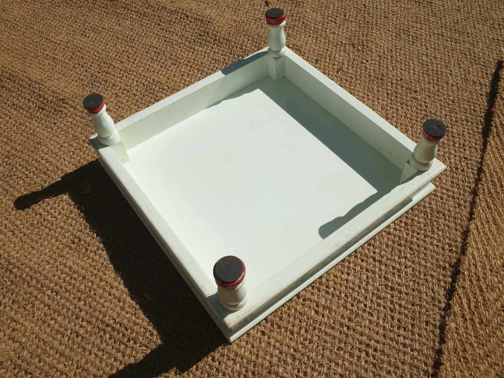 Low-level portable glamping table - Cream