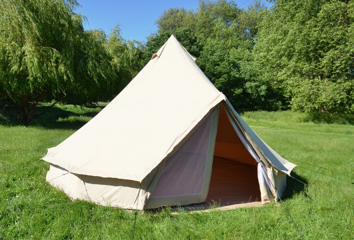 5 metre bell tent with mesh door