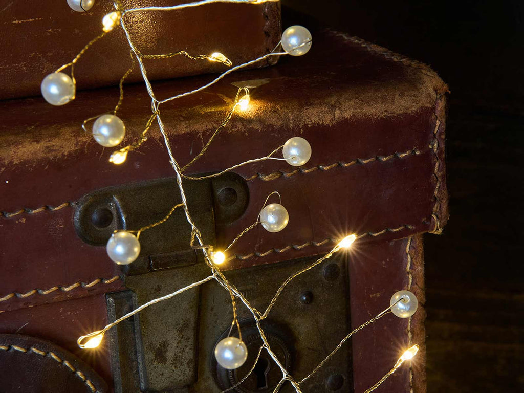 Pearl Cluster LED Light Chain Battery-Operated for Indoor Use - Bell ...