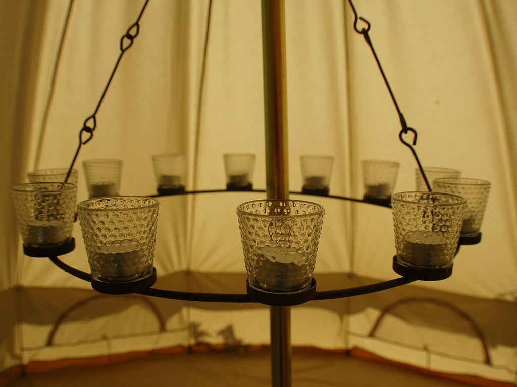 Single tier clear glass tea light chandelier
