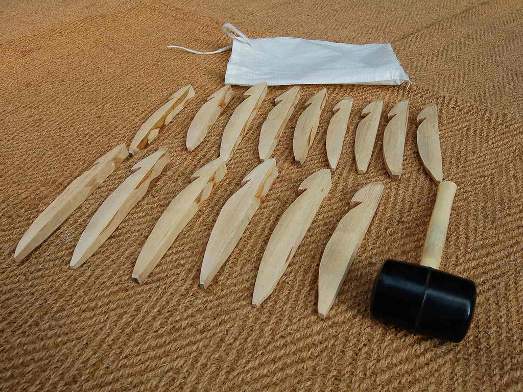 15 x hand-whittled wooden pegs and mallet